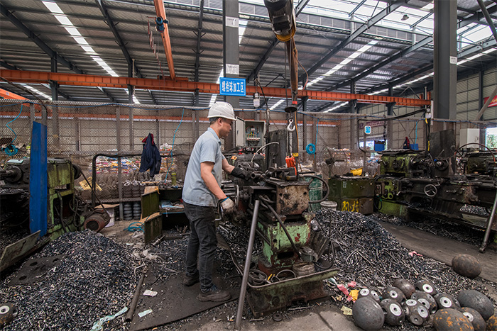 兴安盟网架配件-螺栓球加工车间